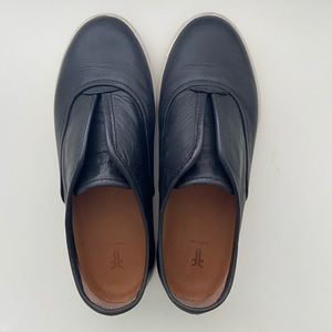Frye Maya Pull On Shoe